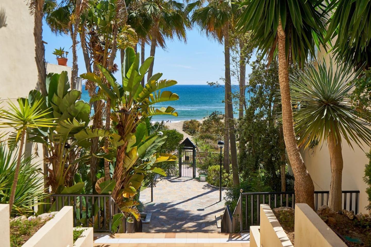 Oleholidays 526 Romana Playa Vistas Al Mar マルベーリャ エクステリア 写真