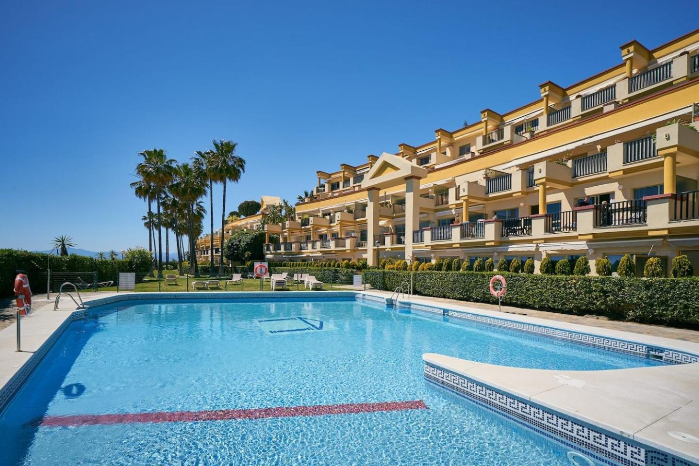 Oleholidays 526 Romana Playa Vistas Al Mar マルベーリャ エクステリア 写真